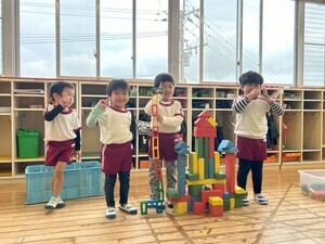 2024-02-15_12-14-59_573ばら男児室内遊び_コピー