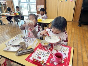 給食・もも えま・_コピー